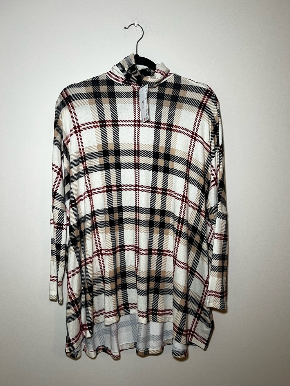 LuLaRoe Elsa Boxy Long Sleeve Turtleneck - Picture 2 of 4